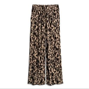 One5One Margery Printed Wide Leg Pant Large